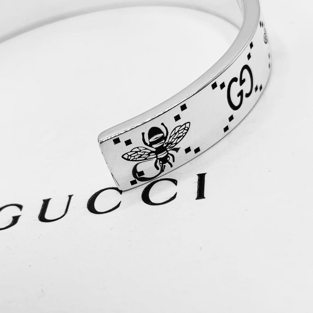 【未使用に近い/レア】GUCCI バングル　ビー　蜂　GG インターロッキング