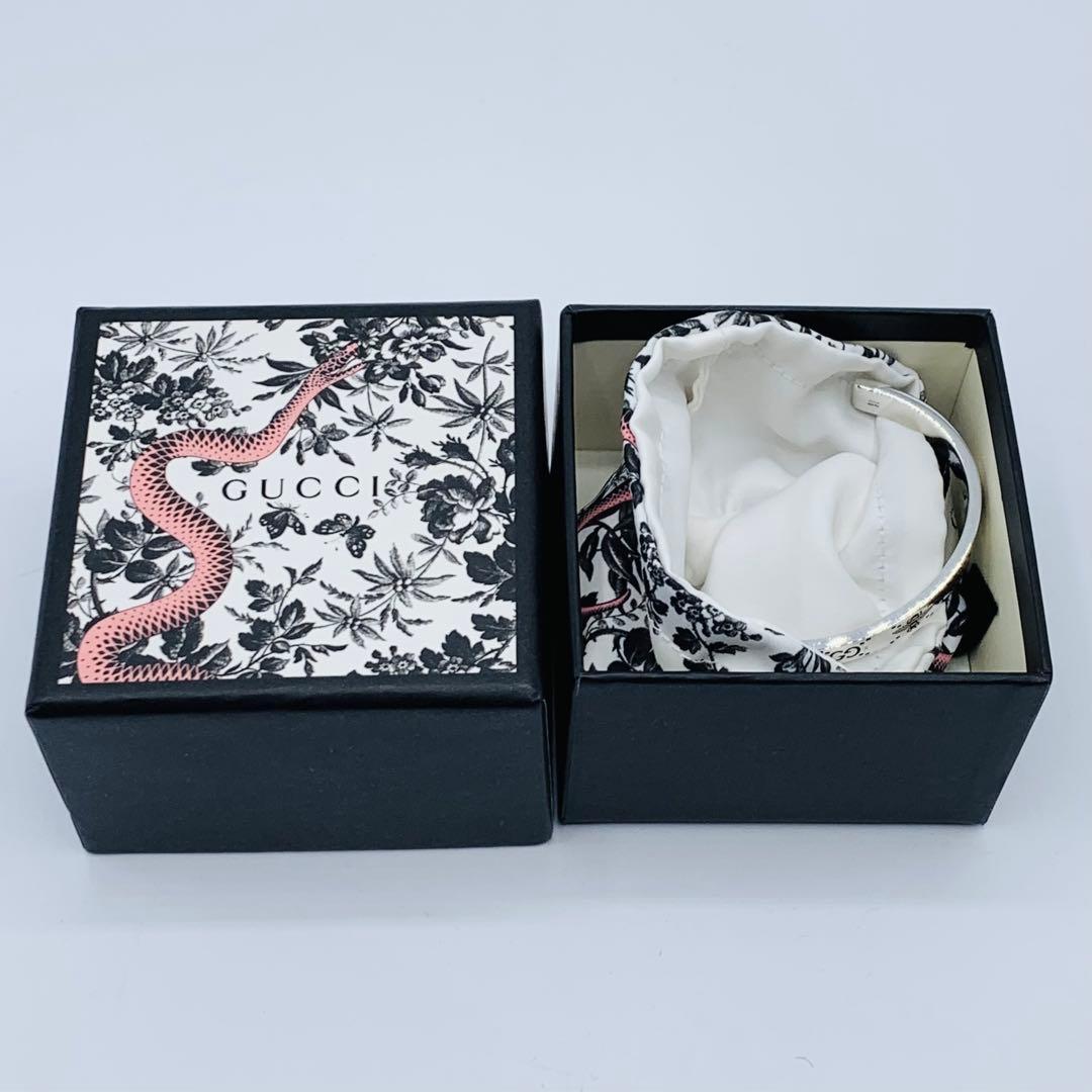 【未使用に近い/レア】GUCCI バングル　ビー　蜂　GG インターロッキング
