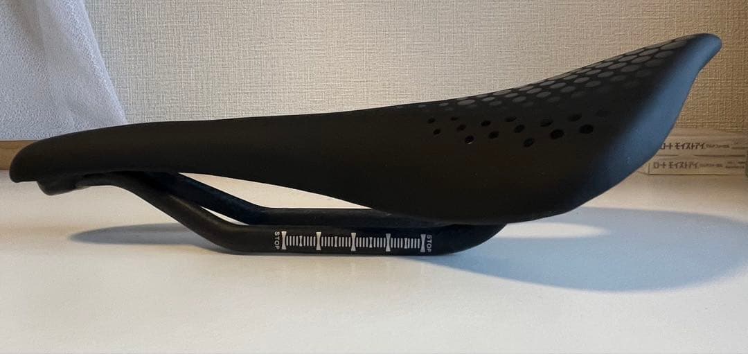 【新品】YOELEO ヨーレオCL MAX 超軽量カーボンサドル