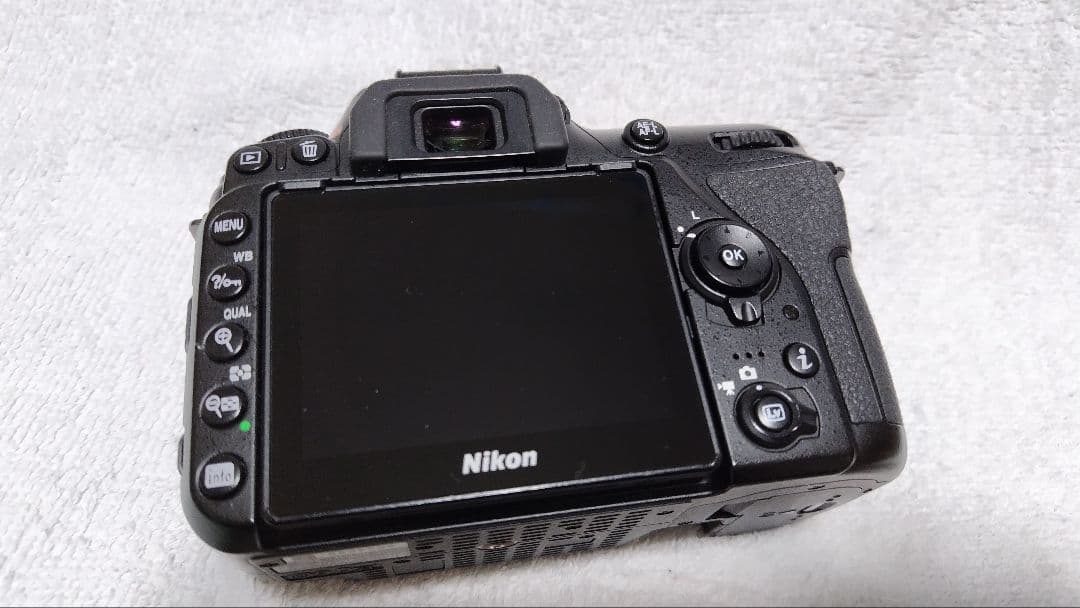 Nikon　D7500 ボディ