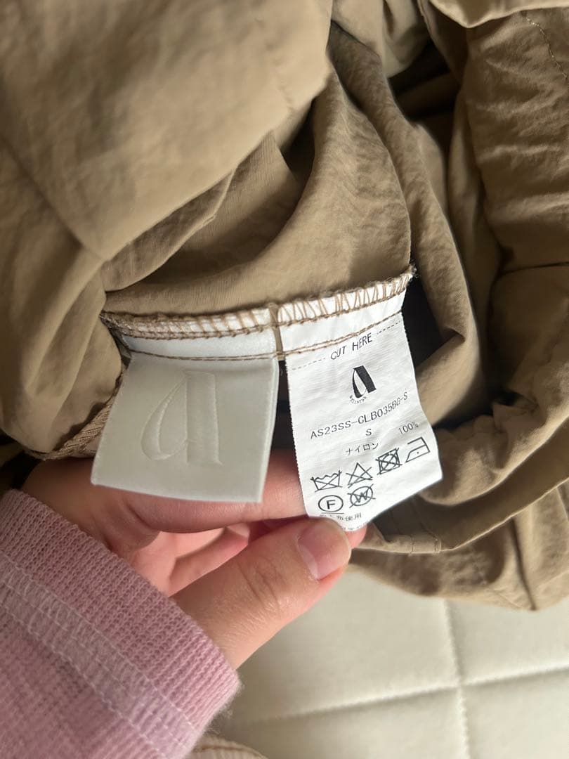 中町綾さん着用ALEXIA STAM カーゴパンツ