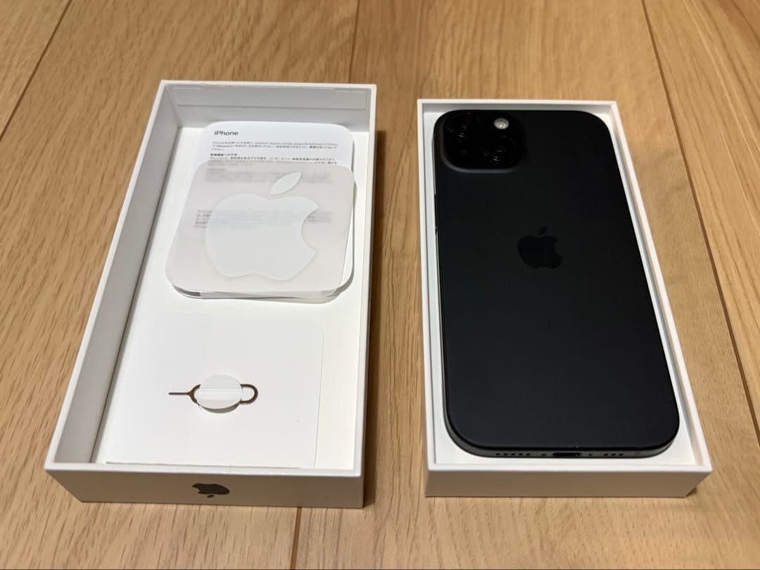 Apple iPhone 15 本体 充電ケーブル付 128GB