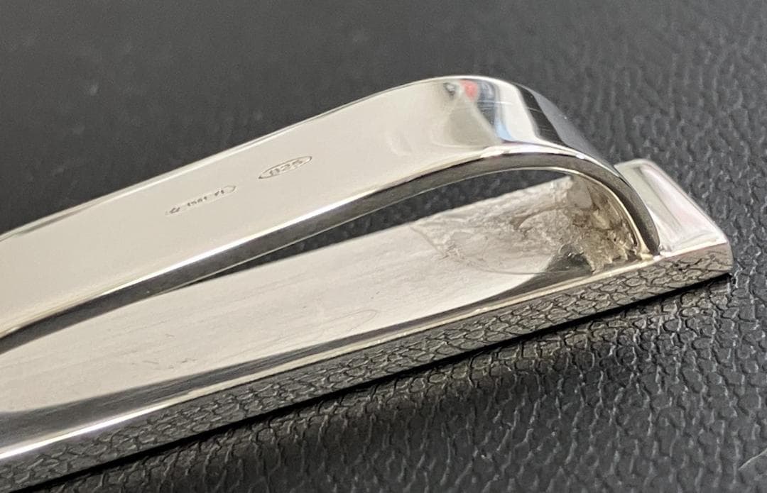 【美品】GUCCI ネクタイピン　GUCCIロゴ　925