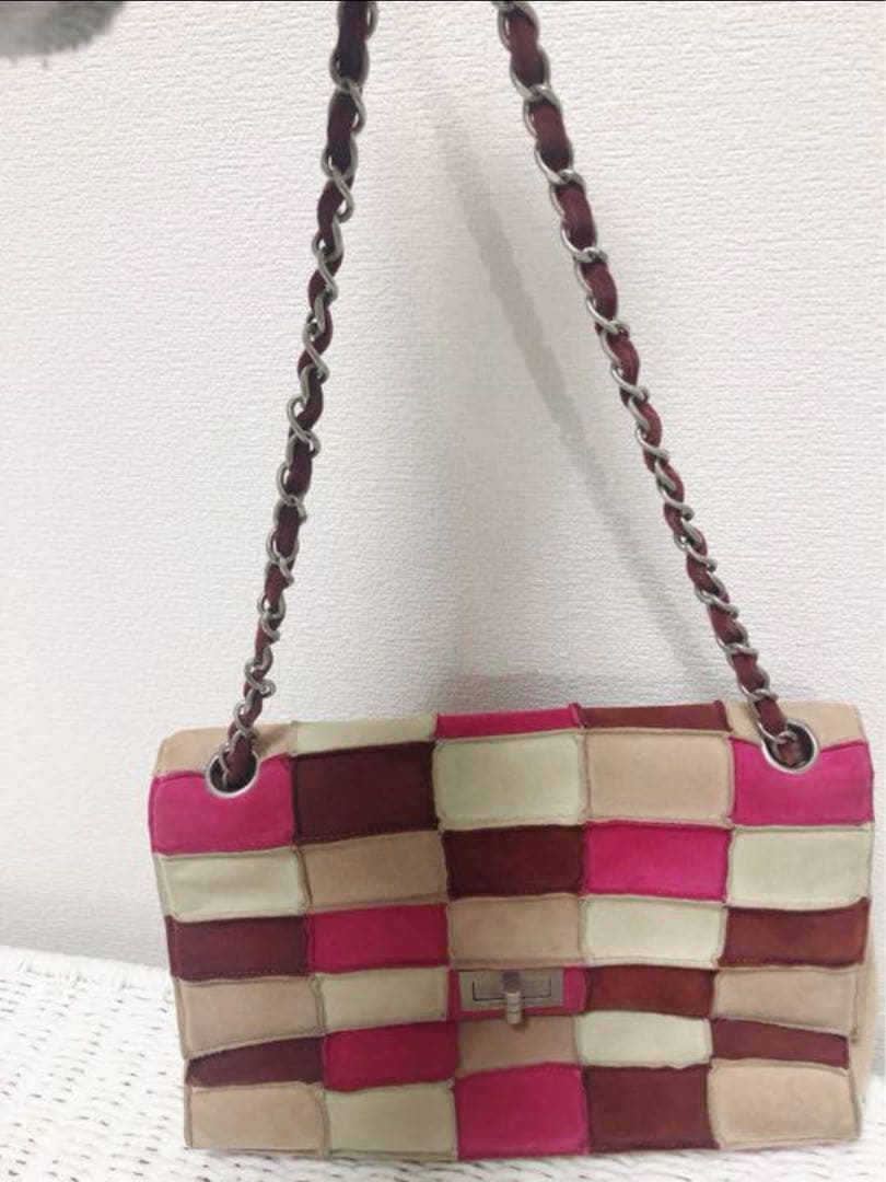 「最終値下げ」シャネルハンドバッグ2.55