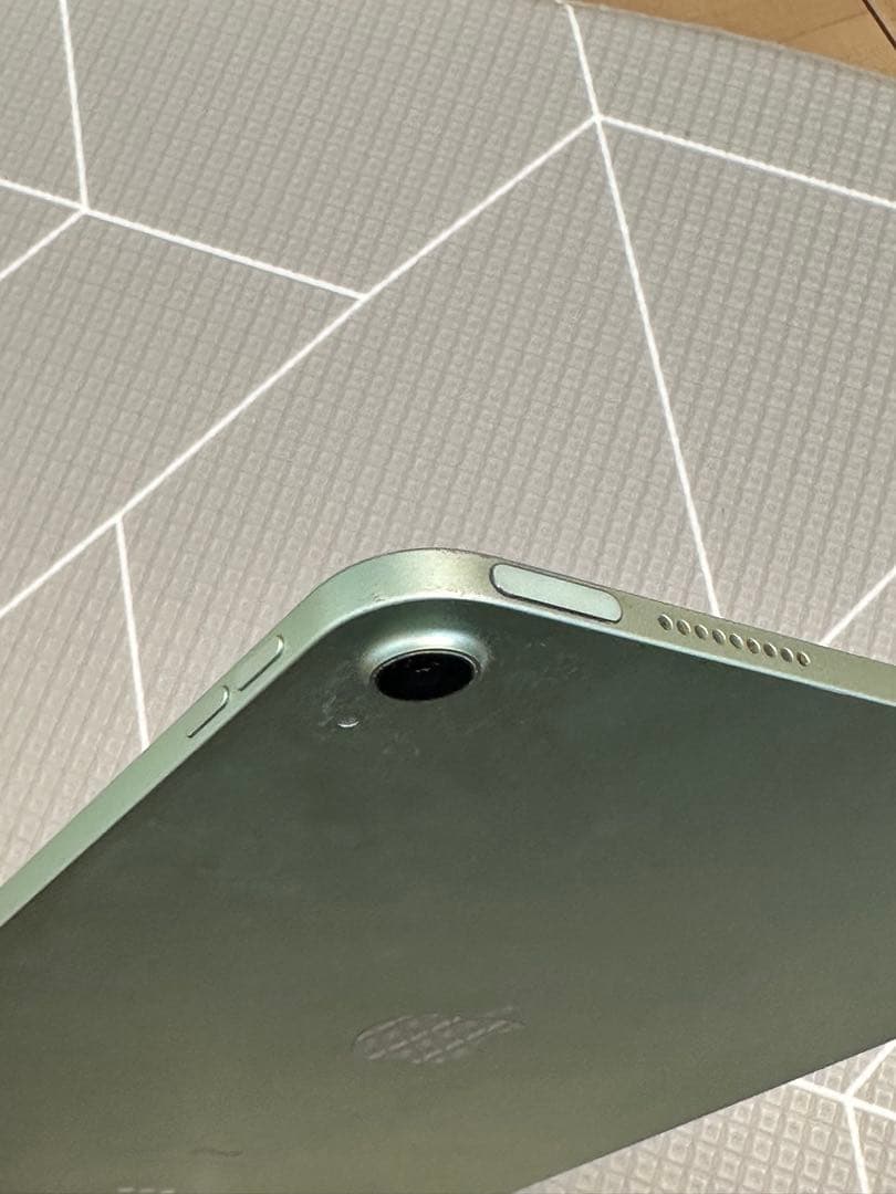 iPad本体 iPad air4 64GB + magic keyboard