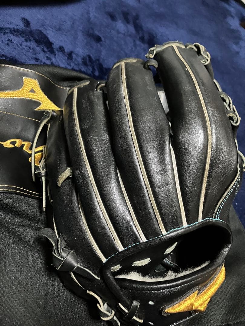 ミズノプロ　軟式グローブ 黒（ミズロプログラブ袋付き）