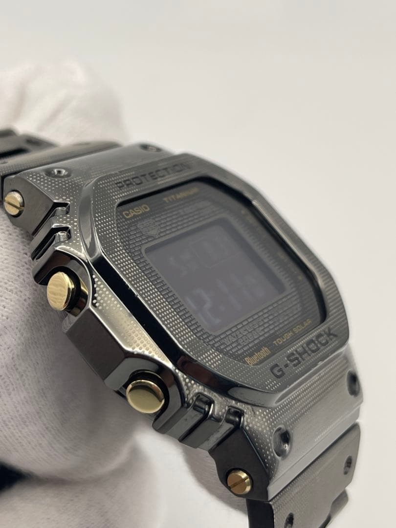 美品 G-SHOCK GMW-B5000TCM-1JR チタン カシオ迷彩