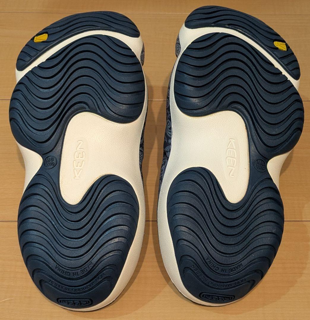 【希少】【限定品】 サンダル キーン ヨギ アーツ ブルーペイズリー US8