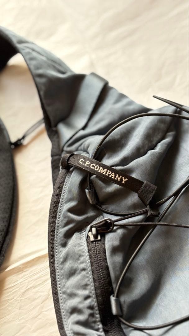 CP COMPANY ショルダーバッグ