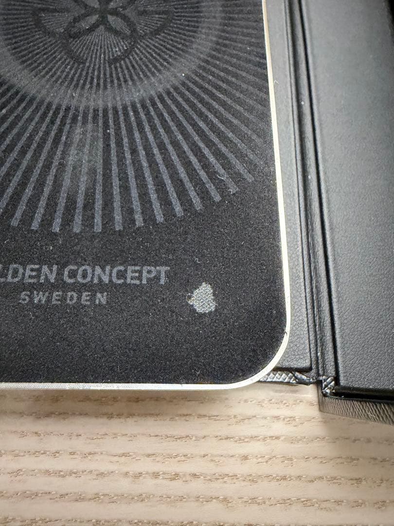 GOLDEN CONCEPT iPhone17promax用ケース