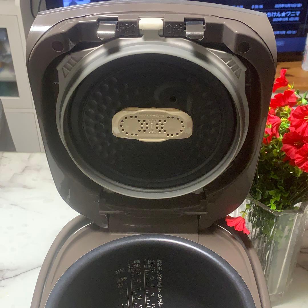 良品　2016年■象印 極め炊き 圧力IH　　NP-BE18KS　1升炊き■