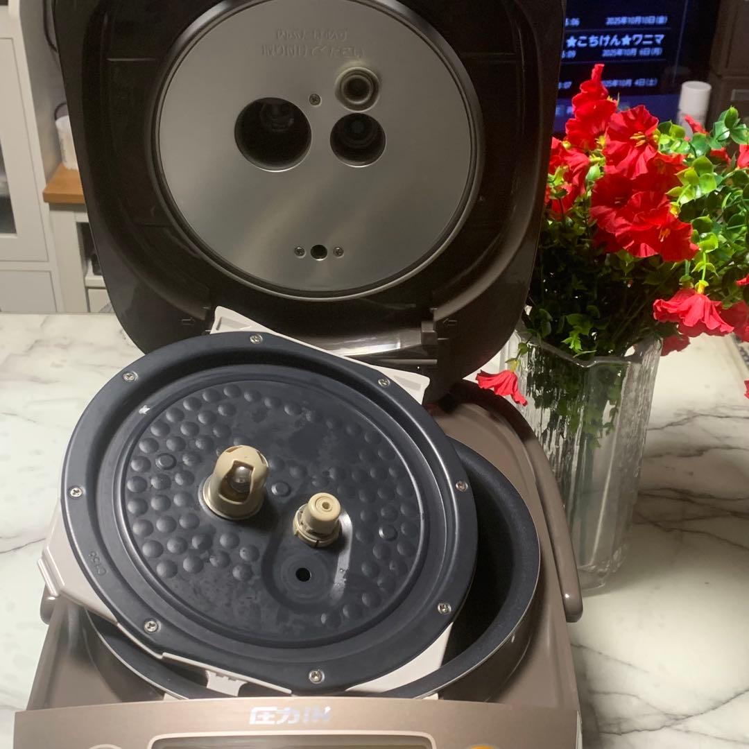 良品　2016年■象印 極め炊き 圧力IH　　NP-BE18KS　1升炊き■