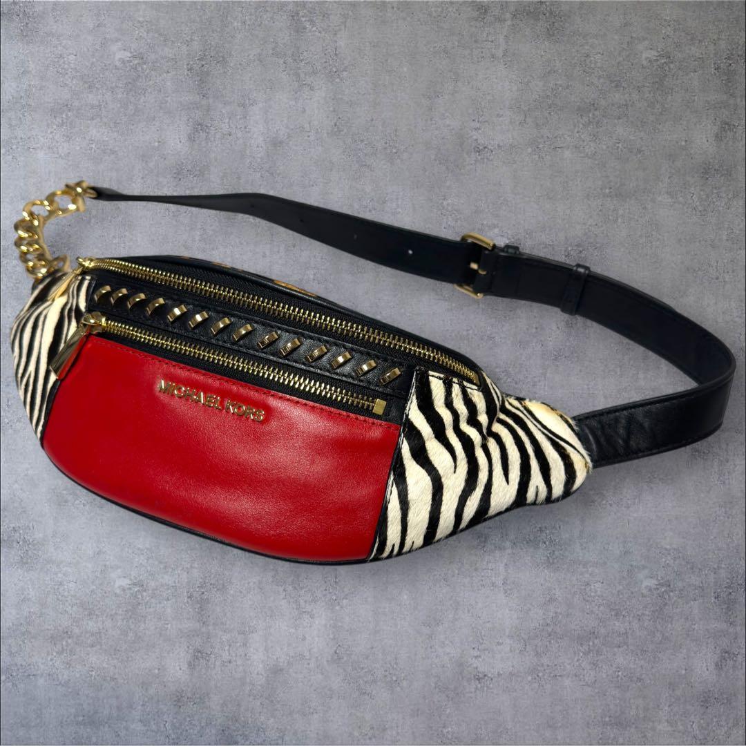 C702/マイケルコース MICHAEL KORS ボディバッグ レオパード