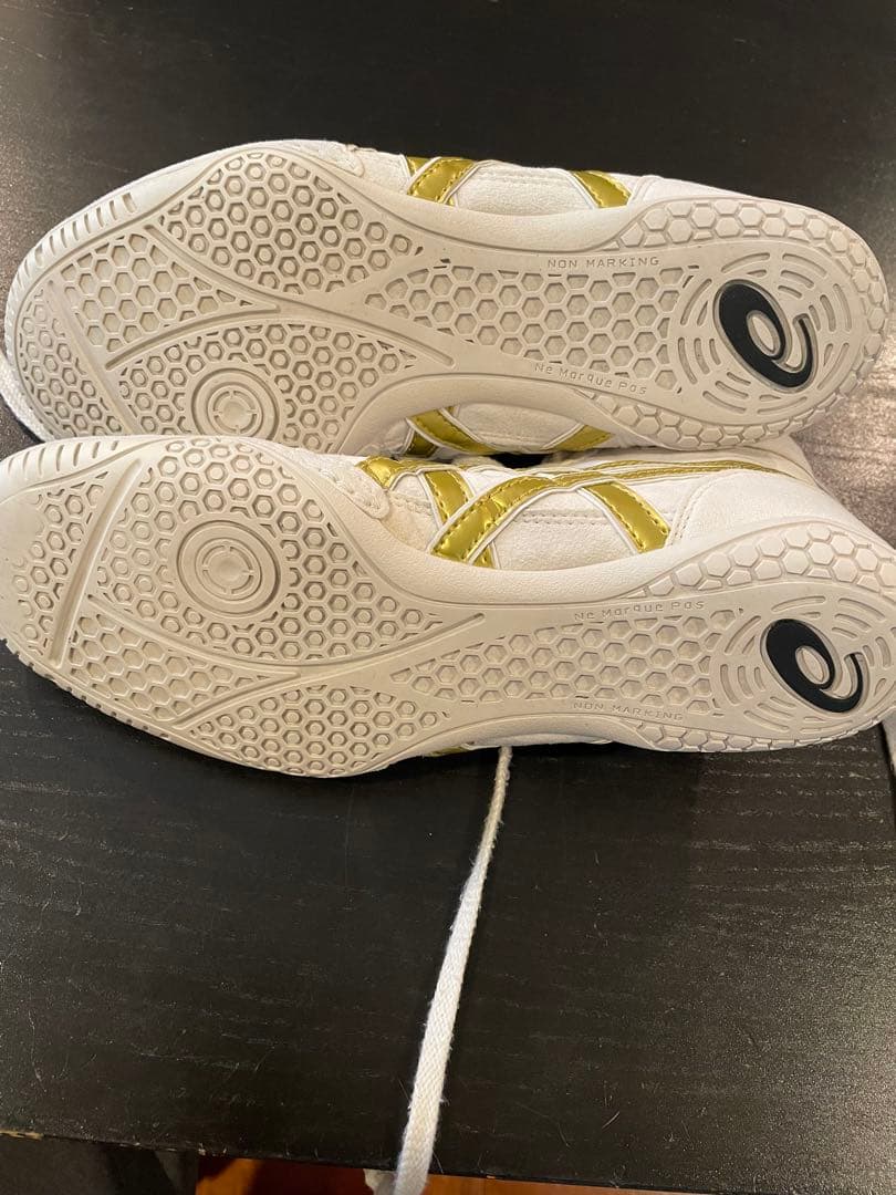 ASICS リングシューズ ホワイト/ゴールド