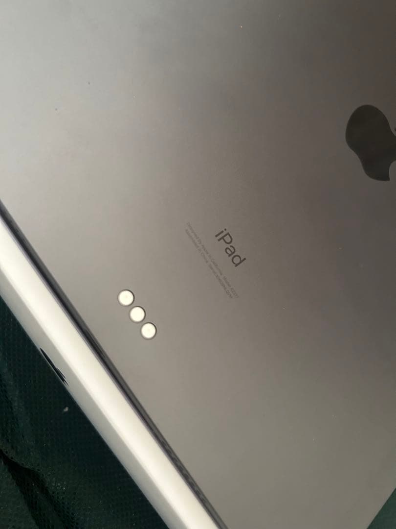 iPad Pro 11インチ第三世代　バッテリー100%