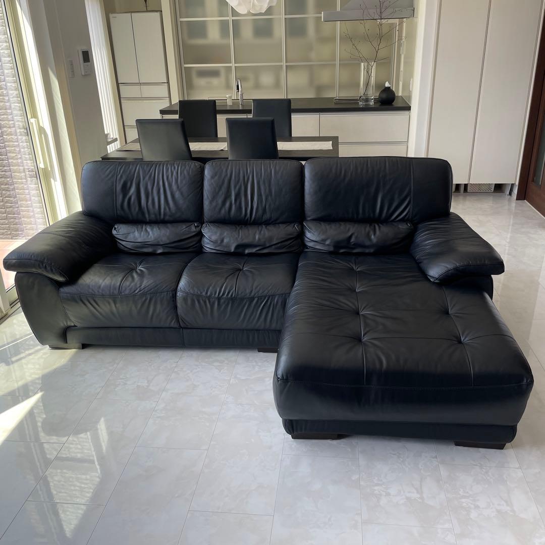 カウチソファー