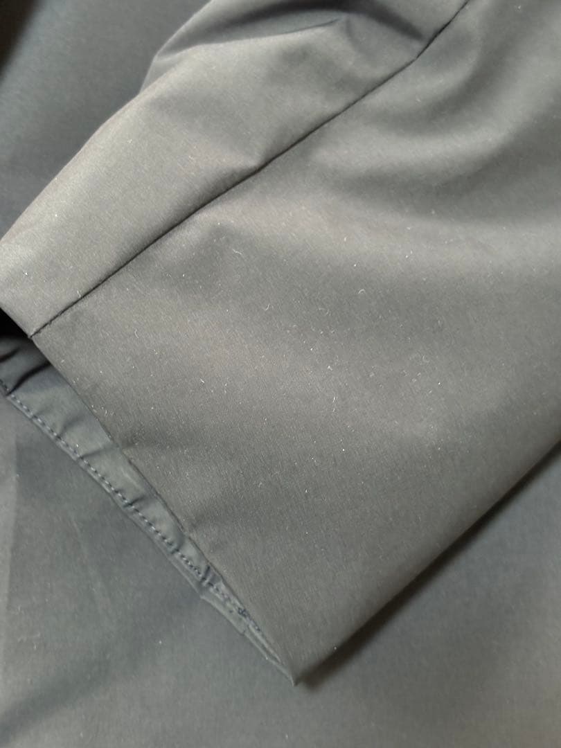 UNIQLO ハイブリッドダウンコート