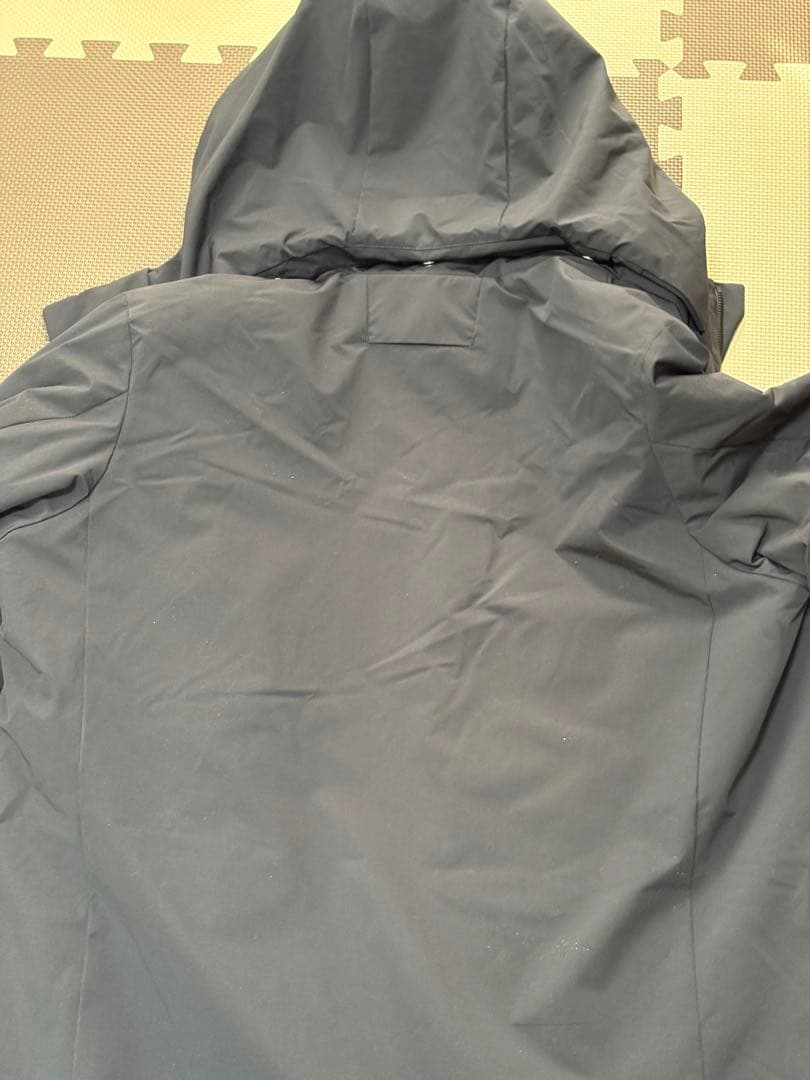 UNIQLO ハイブリッドダウンコート