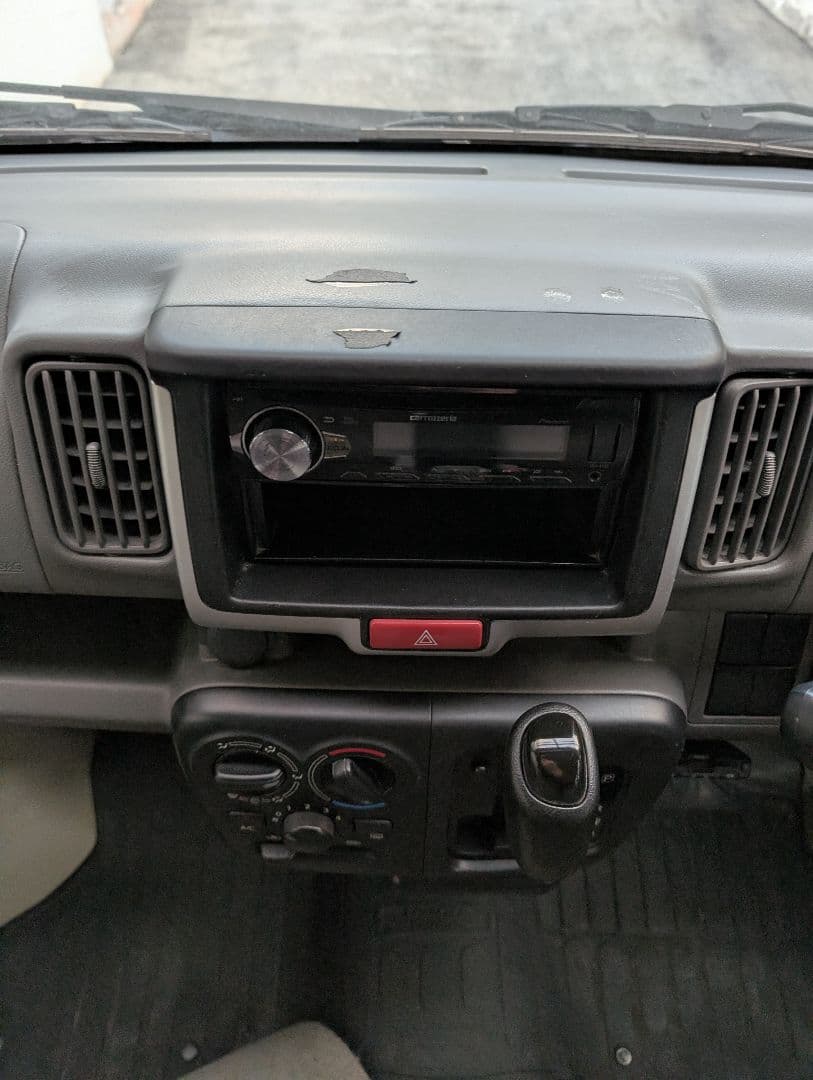 日産　クリッパーバン　ブラック