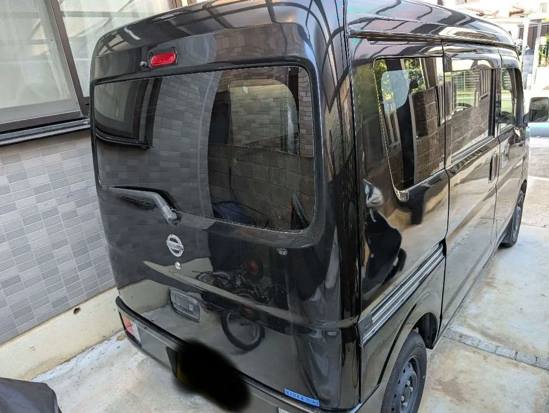 日産　クリッパーバン　ブラック