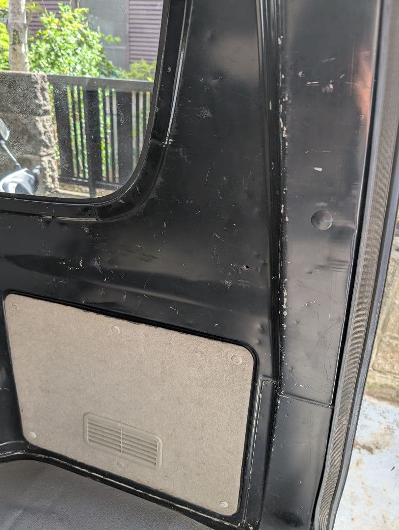 日産　クリッパーバン　ブラック