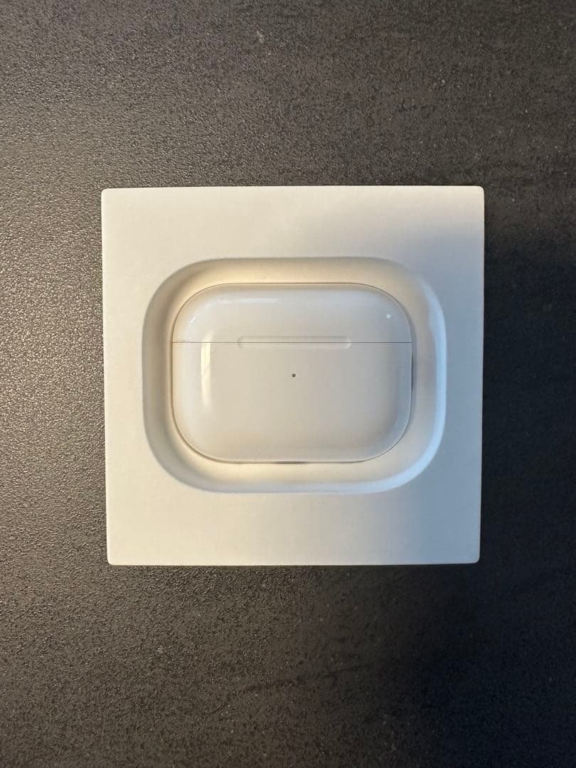 美品 AirPods Pro 第２世代 アップル エアポッズプロ