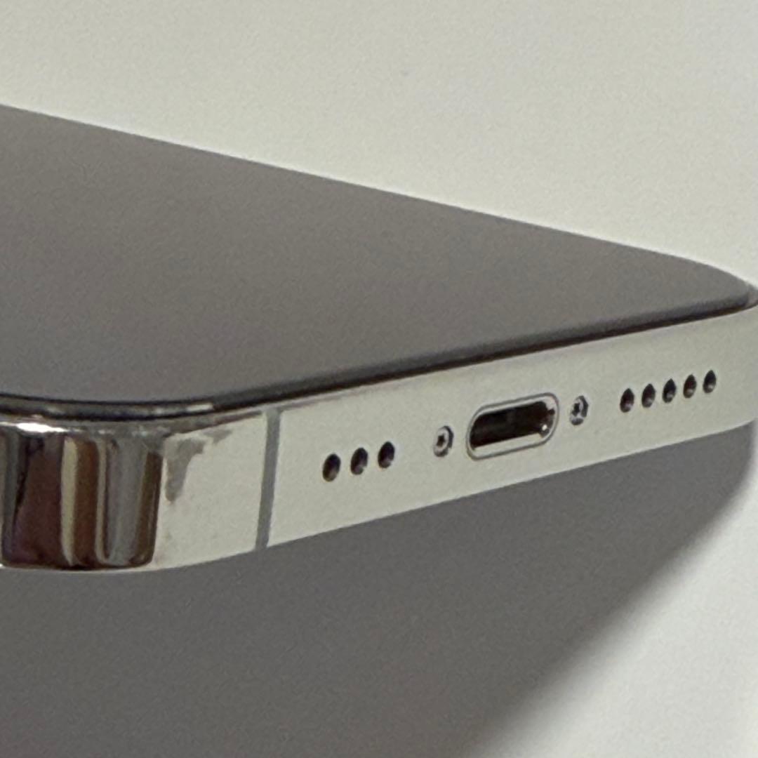 Apple iphone 12 Pro 256GB シルバー 本体
