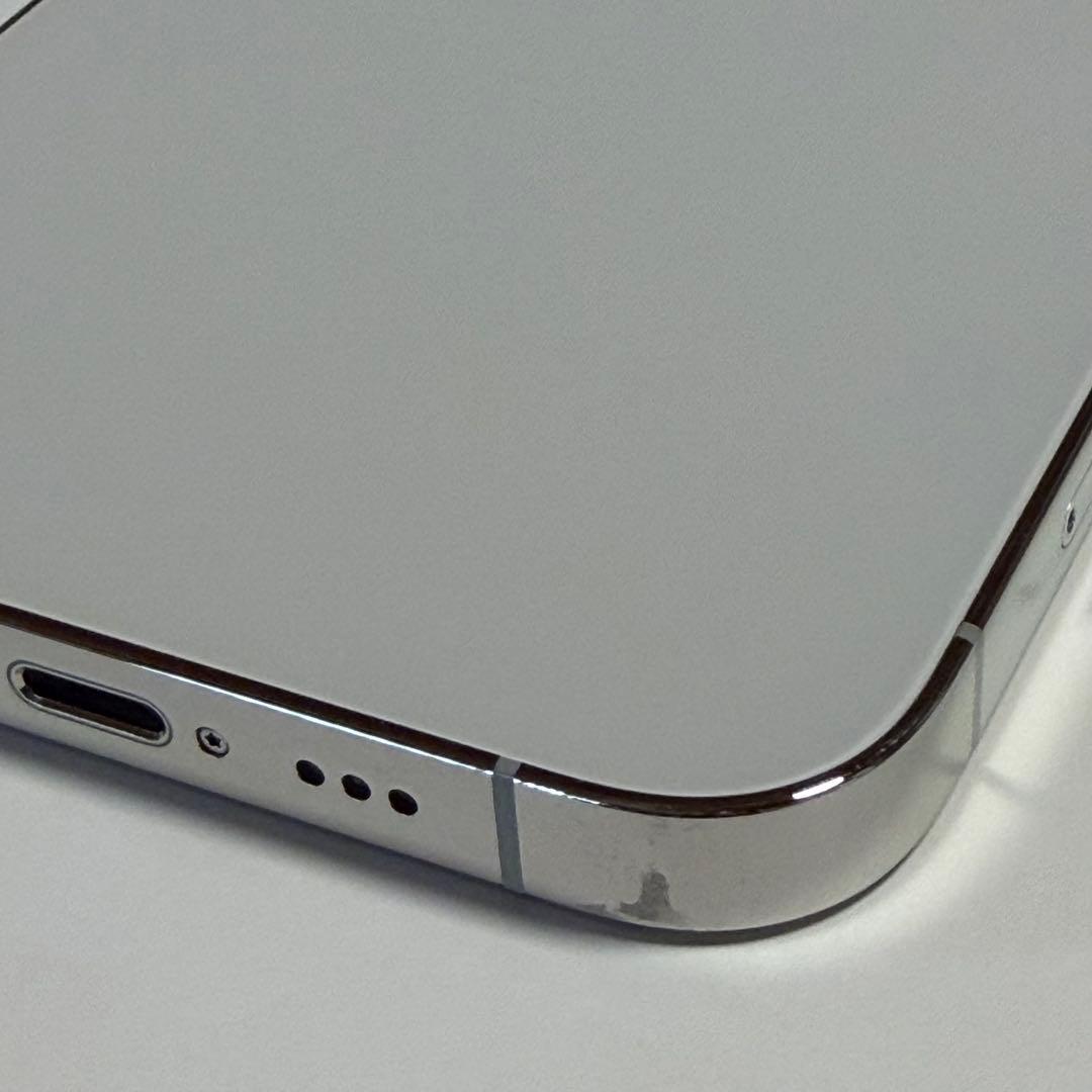 Apple iphone 12 Pro 256GB シルバー 本体