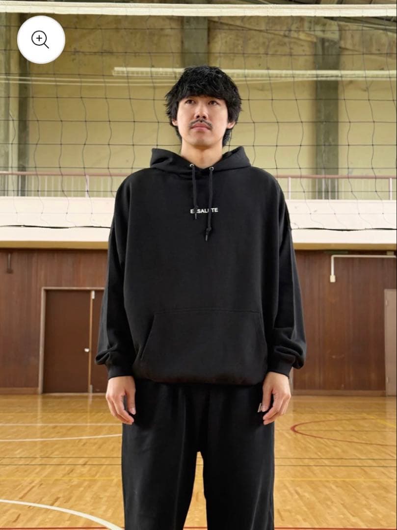 ELSALUTE フード付きパーカー 黒