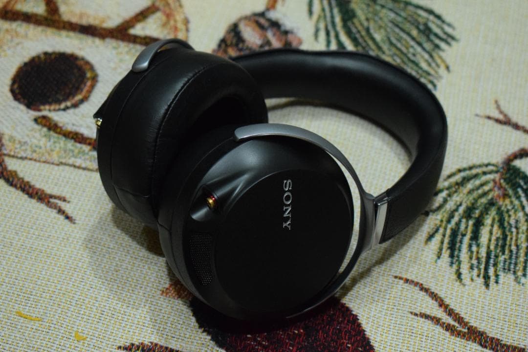 SONY MDR-Z7 ハイレゾ対応ステレオヘッドホン ケーブル・箱付