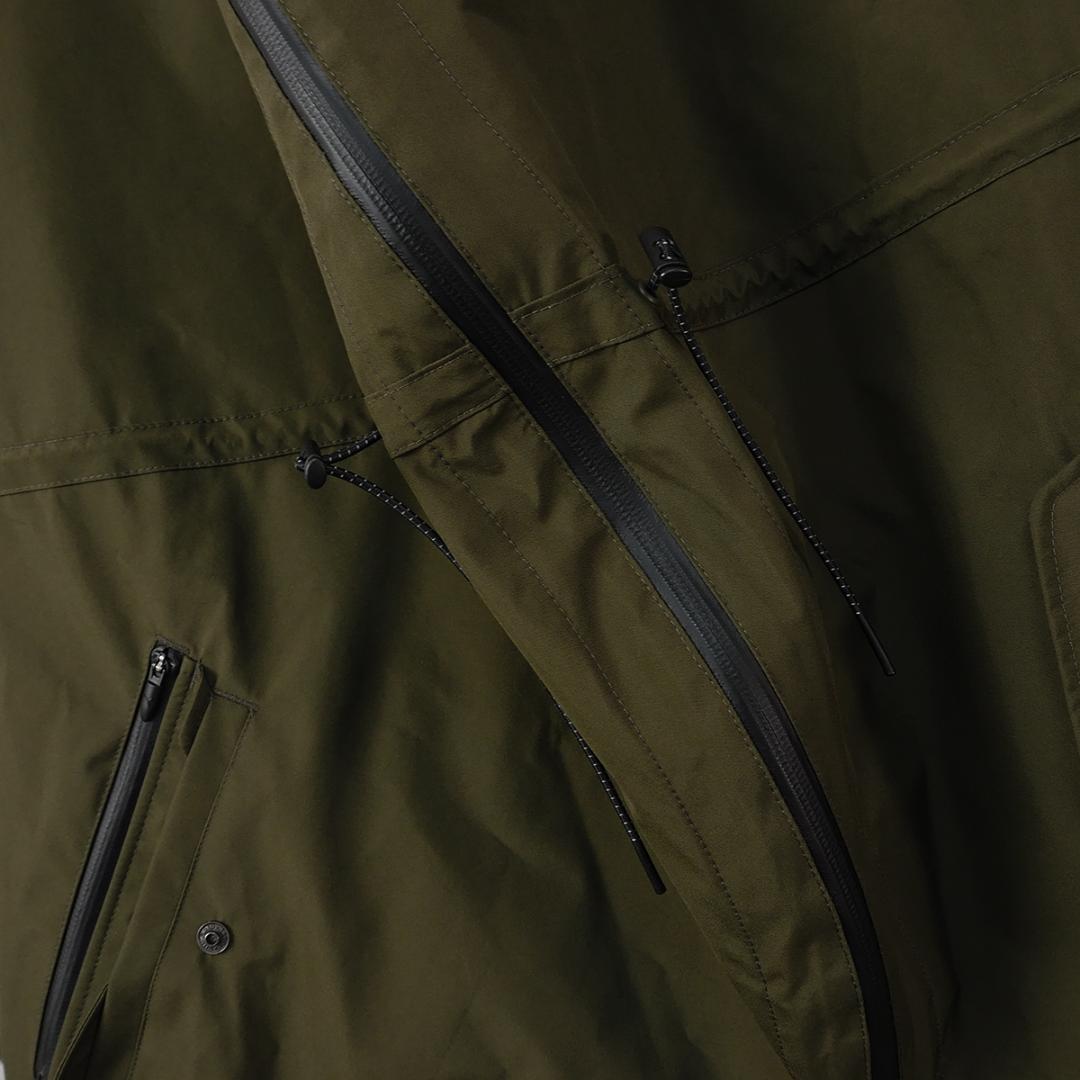 新品タグ付き【PUMA×ANREALAGE】2IN1 LONG COAT