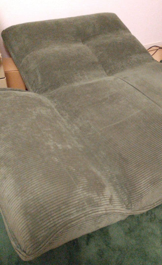 【送料込】グリーン リクライニングソファ 角度調整、脚取り外し可能