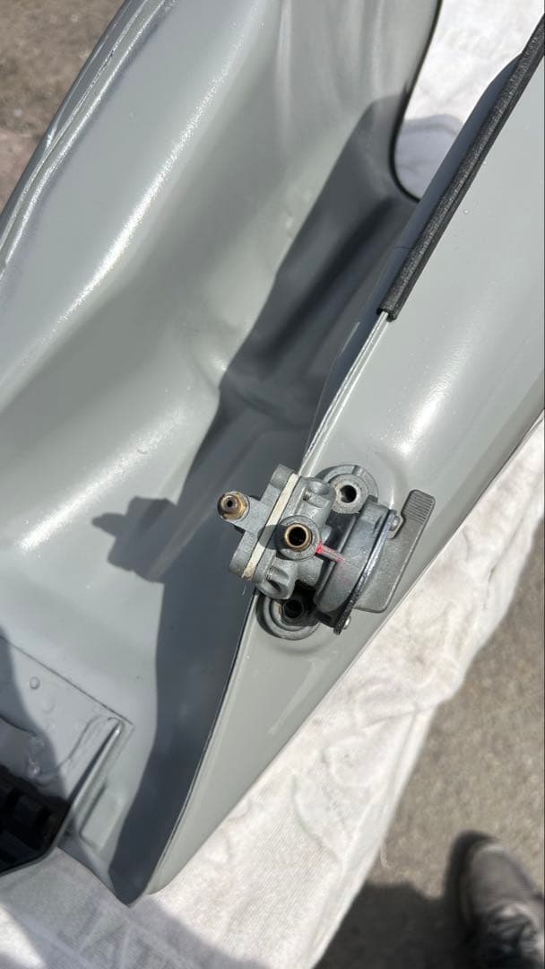 SR400 500バイクタンク グレー/ホワイト yamaha