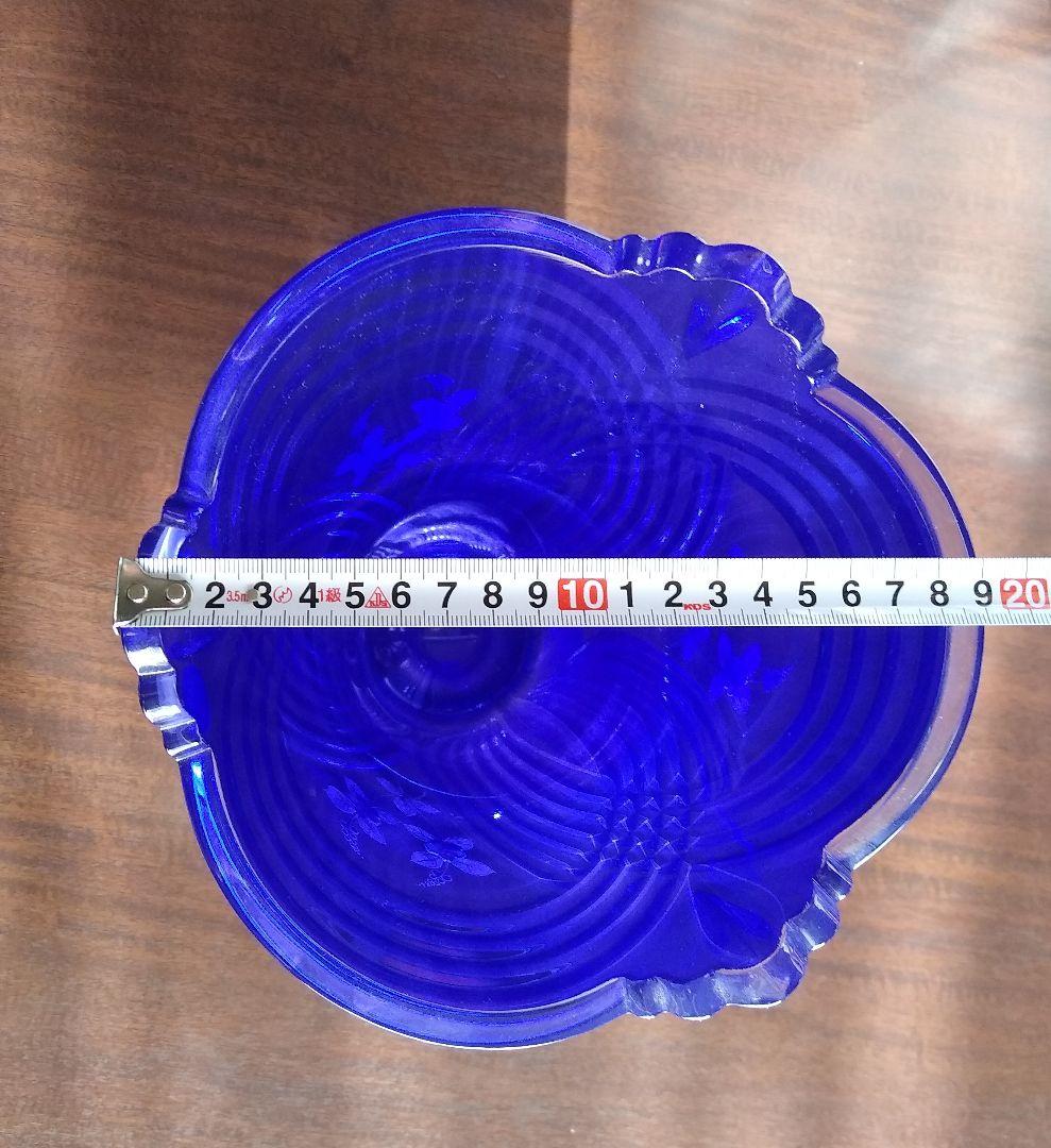 ボヘミアングラス大型花瓶　コバルトブルーカットガラス　チェコ製専用箱入り花瓶