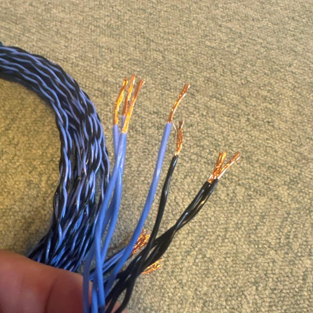 KIMBERkABLE 4TC スピーカーケーブル　ペアーです。