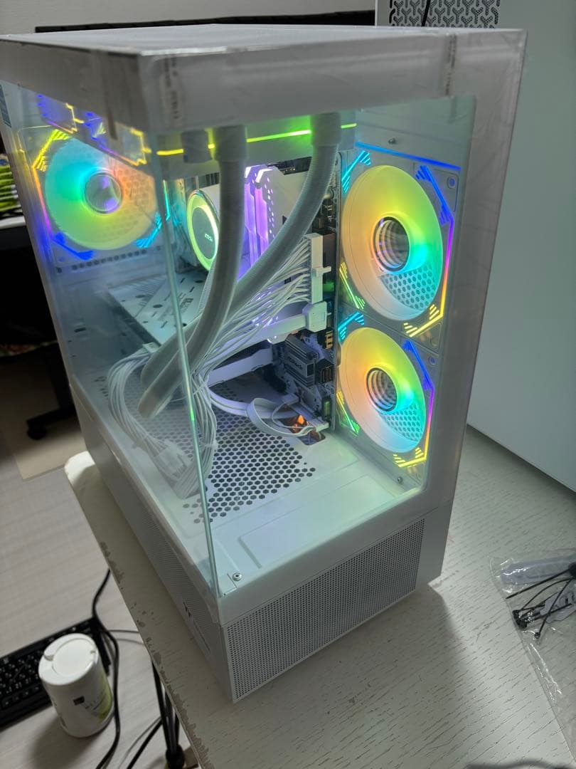 【動作保証付】Windows11正式対応　白ゲーミングPC