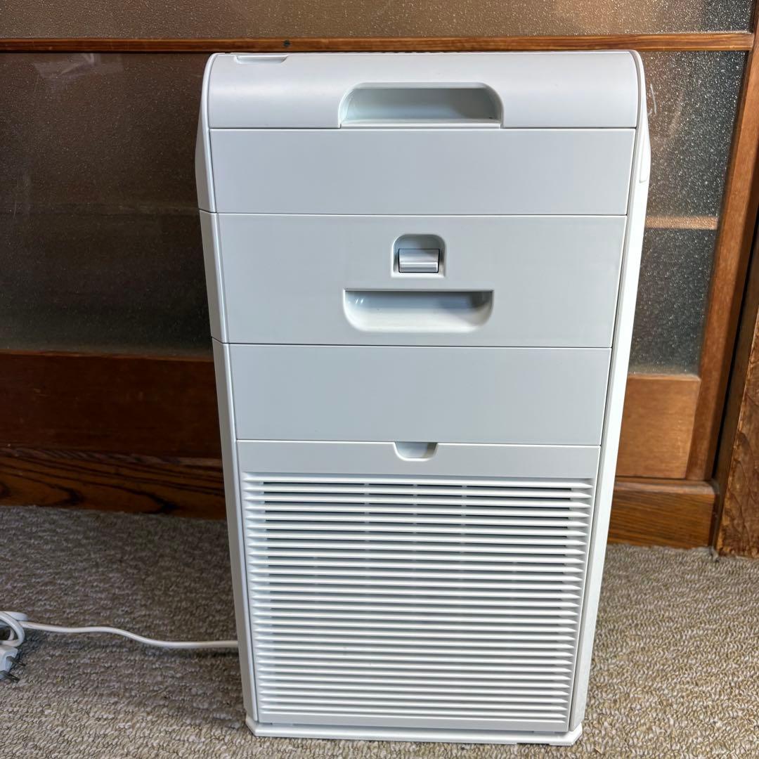 美品 ダイキン空気洗浄機 MC55YBK-W 2022年製 DAIKIN