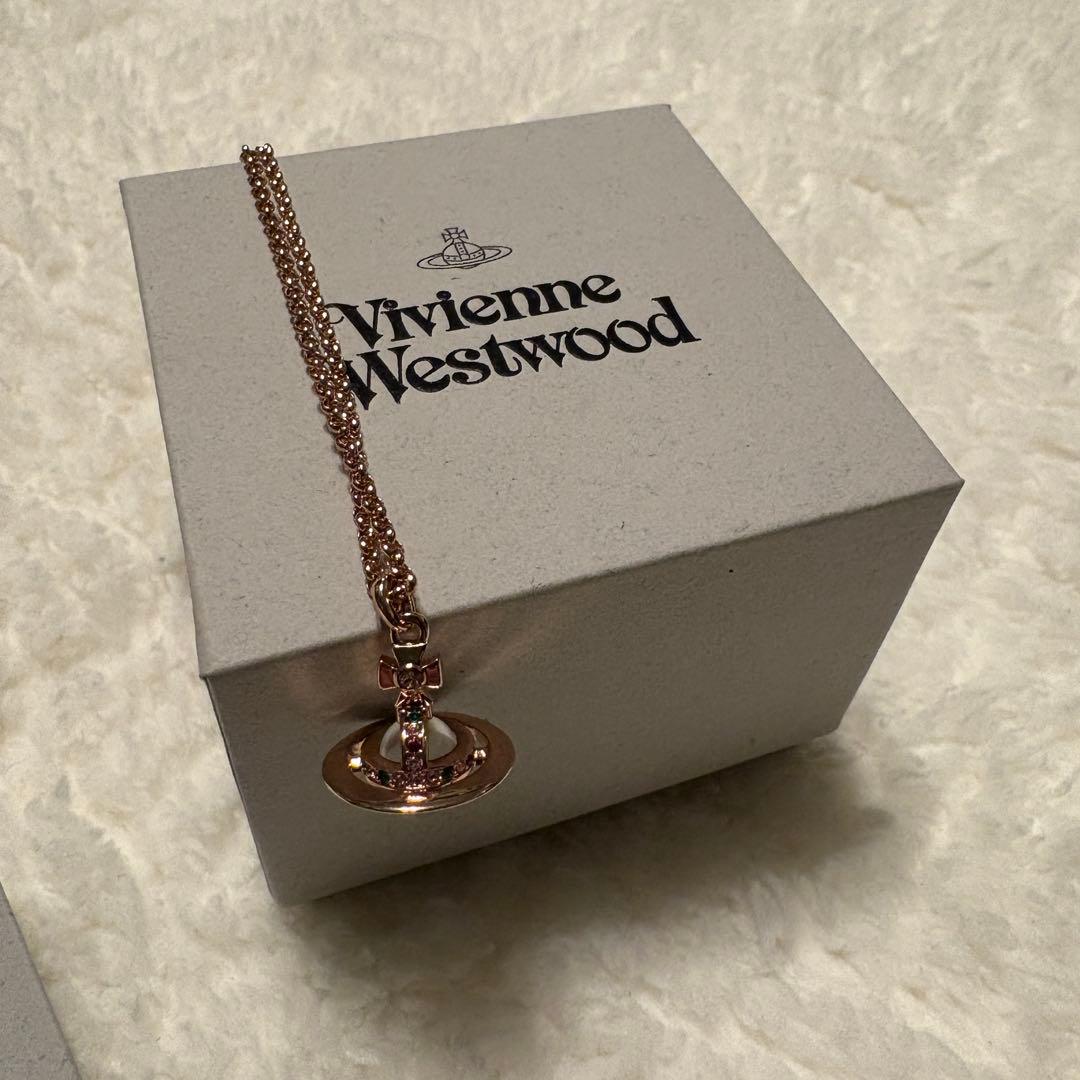 【新品未使用】Vivienne Westwood ネックレス ローズゴールド