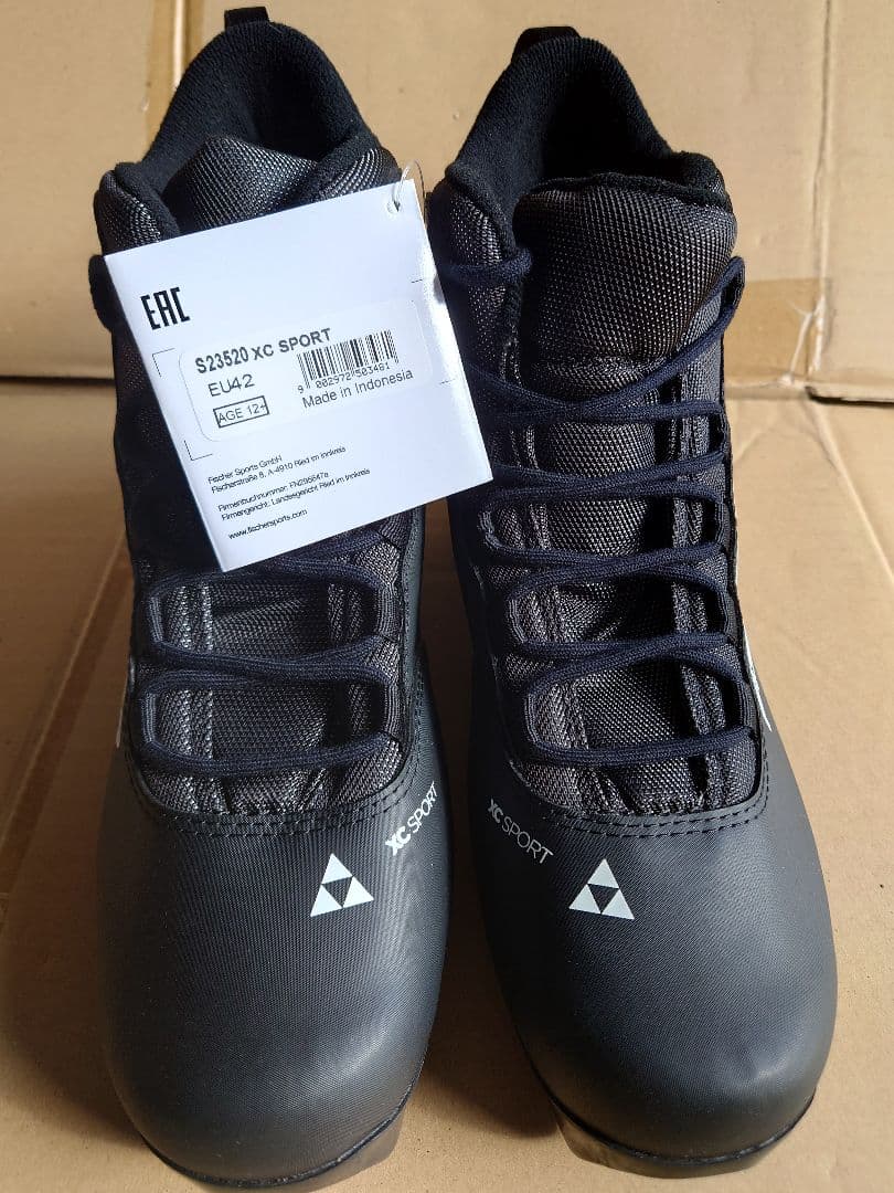 ノルディックブーツ フィッシャー XCスポーツ 未使用品！