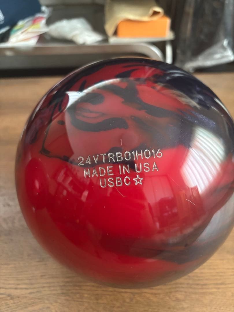 最終値下げ ボウリングボール THE ROAD 14ポンド