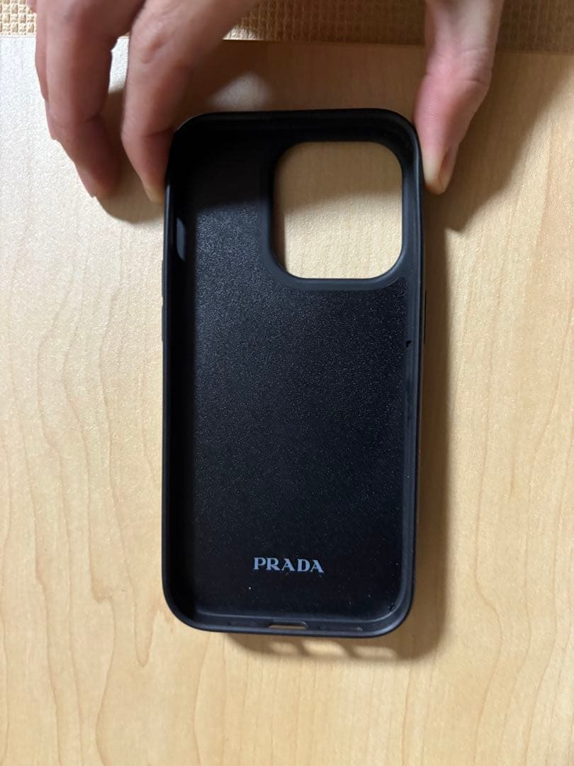 PRADA iPhone用ケース