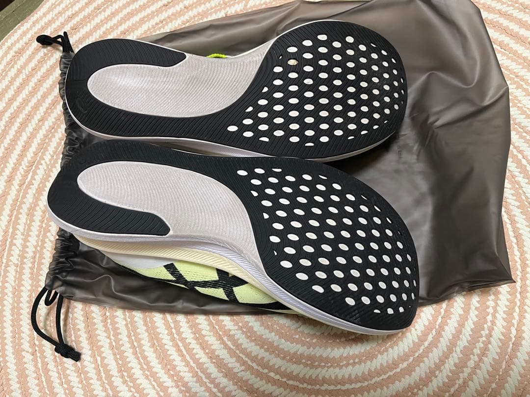 超美品アシックス　S4 yogiri 28cm ライムグリーン