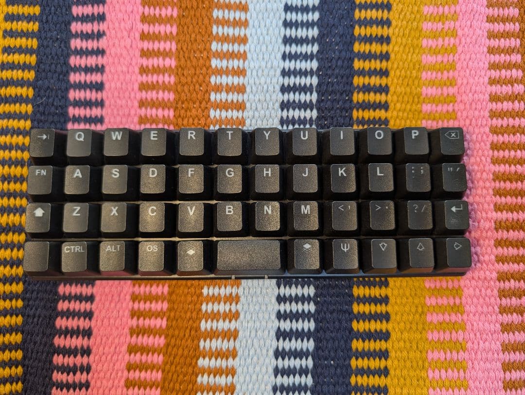 Planck EZ 40% RGBバックライ キーボード [生産完了希少品]