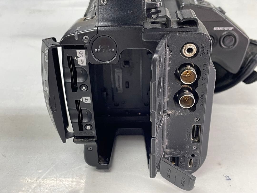 Sony NX5R業務用ビデオカメラ本体 使用感ありジャンク品