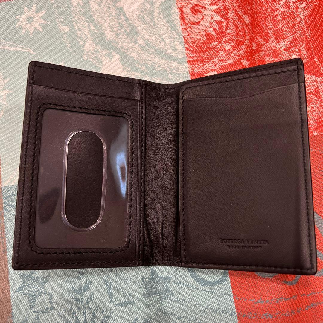 T氏　Bottega Veneta イントレチャートパスケースレザー