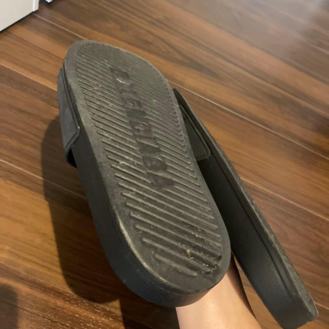 バレンシアガ　サンダル