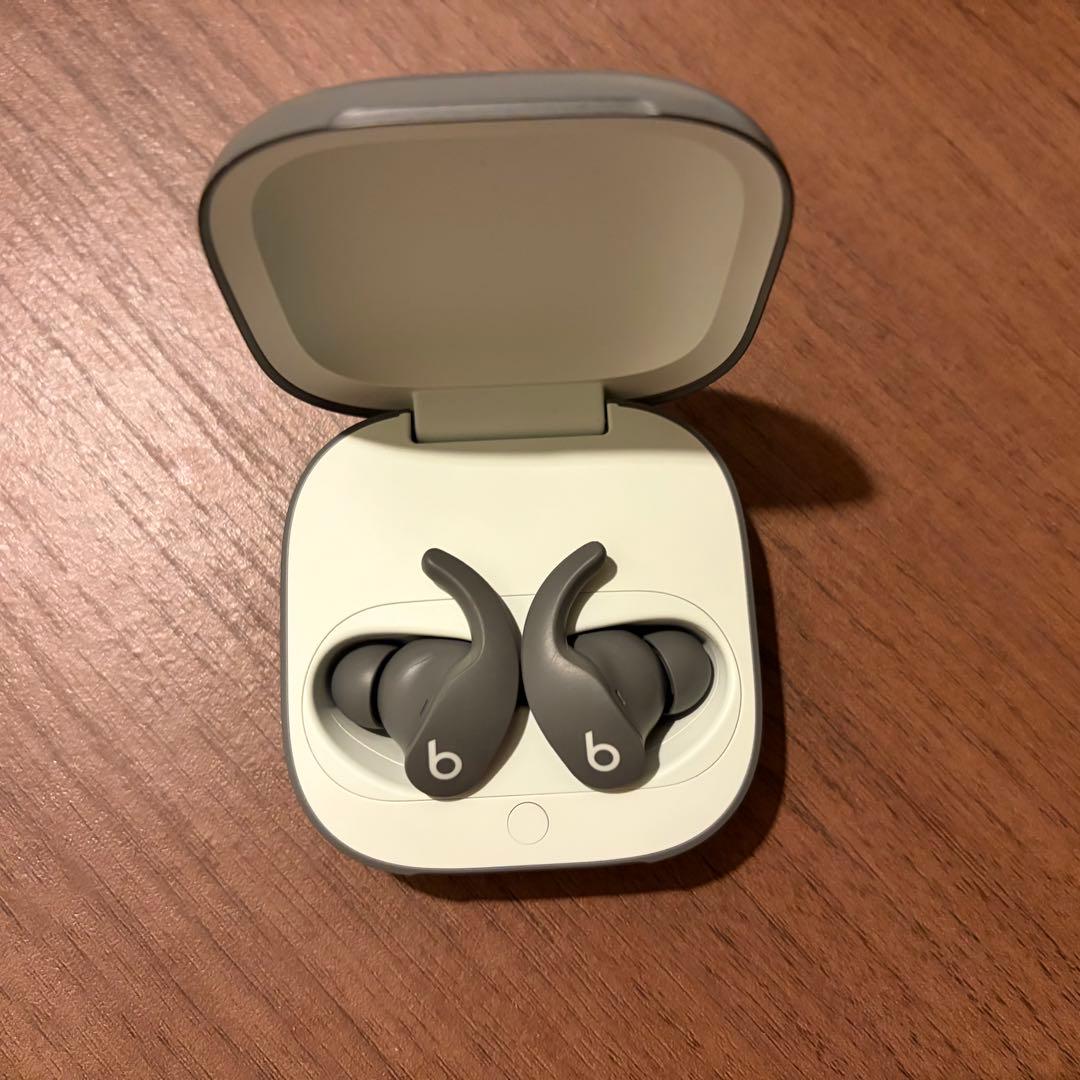 Beats Fit Pro セージグレイ 中古 傷あり