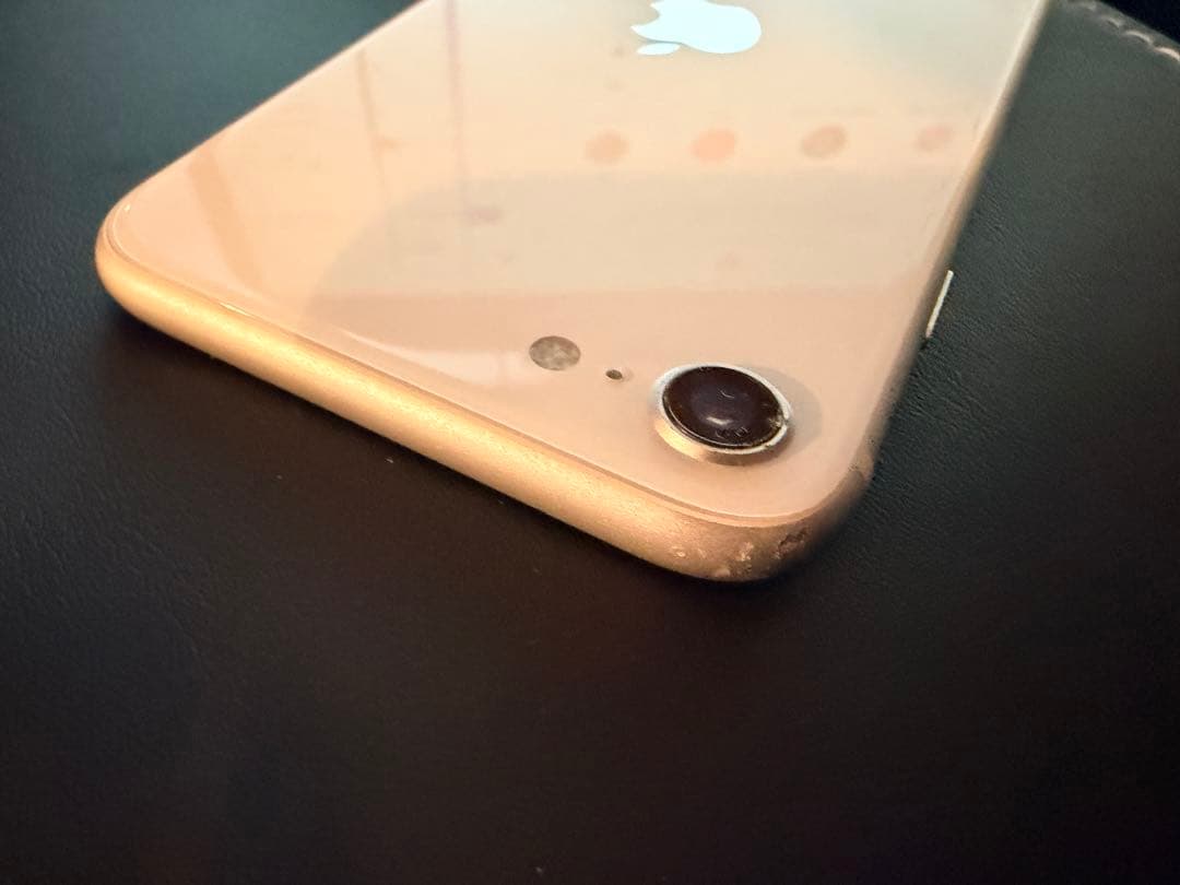 ド*ん様 【美品】iphone 第二世代 64GB se2