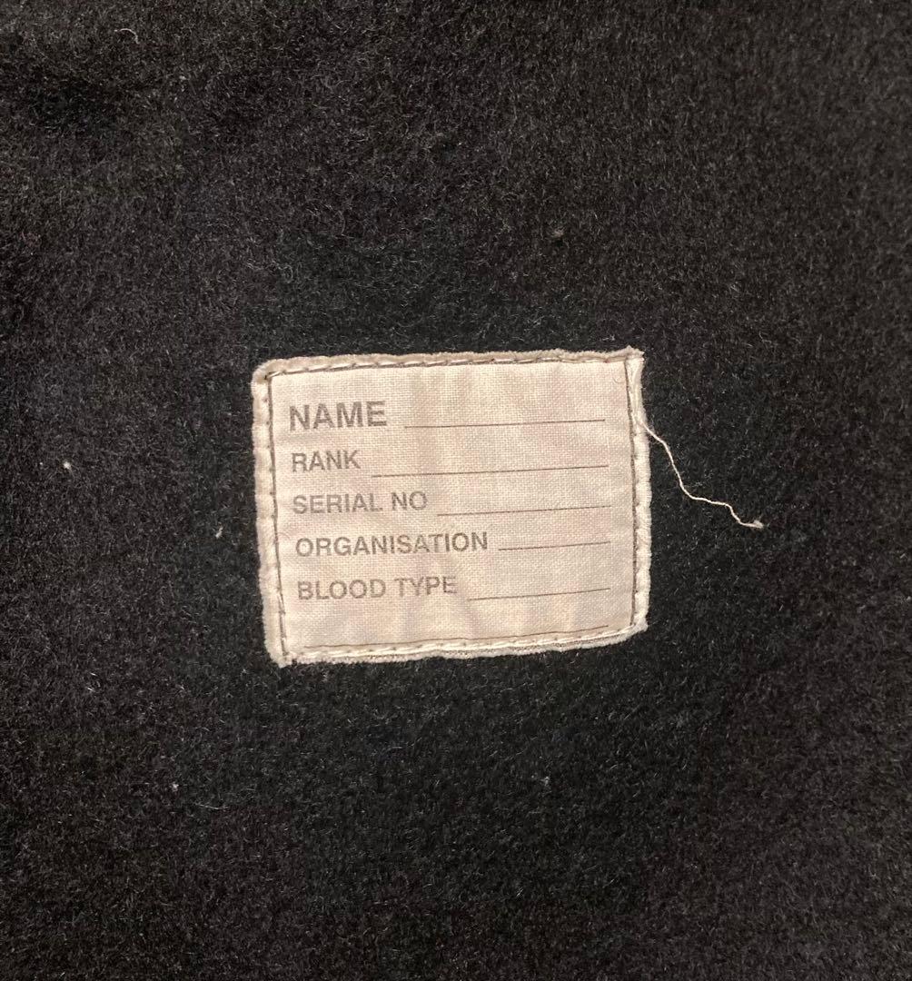 Gloverall 　Monty　英国製