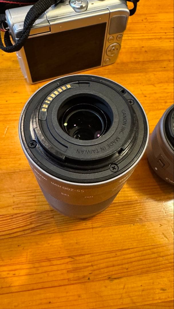 Canon EOS M100 箱付き